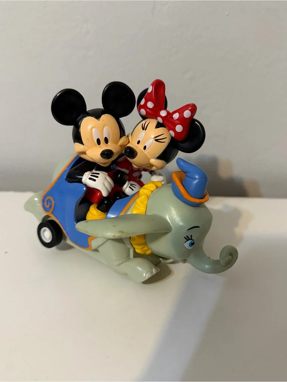 Disney Parks Minnie and Mickey Dumbo Pull Back Toy Car Ride